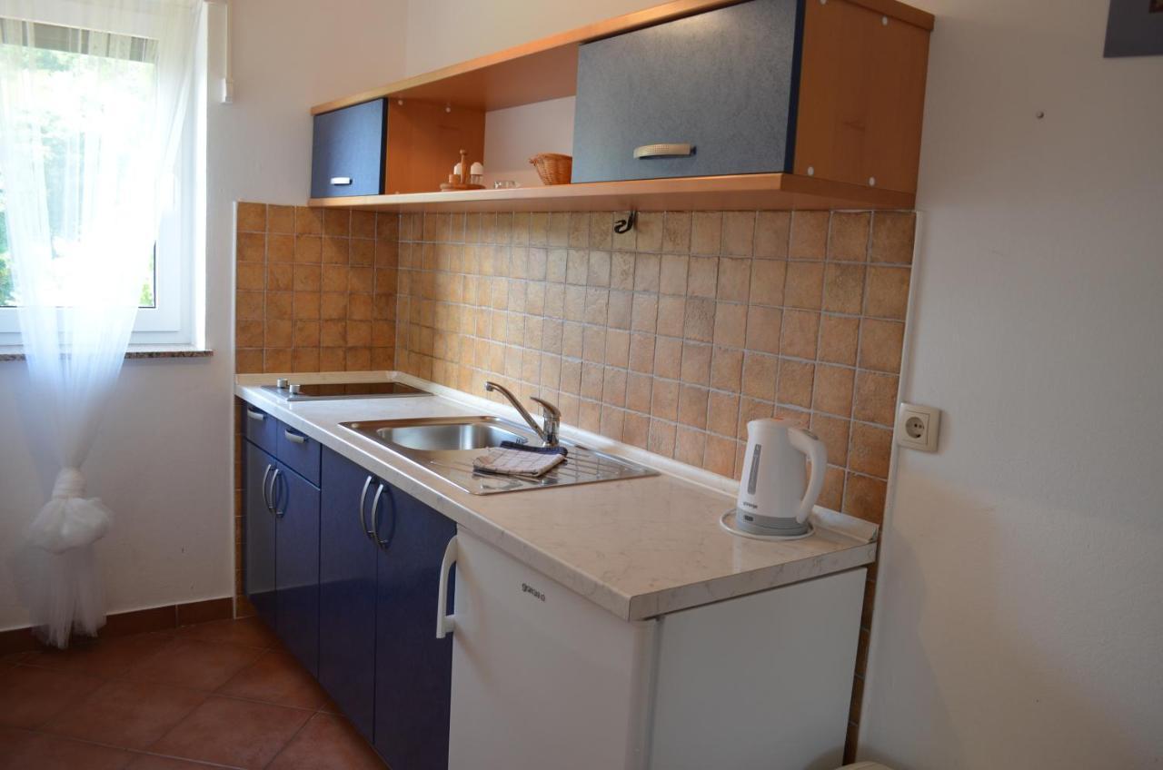 Apartments Leticia I Башка Экстерьер фото