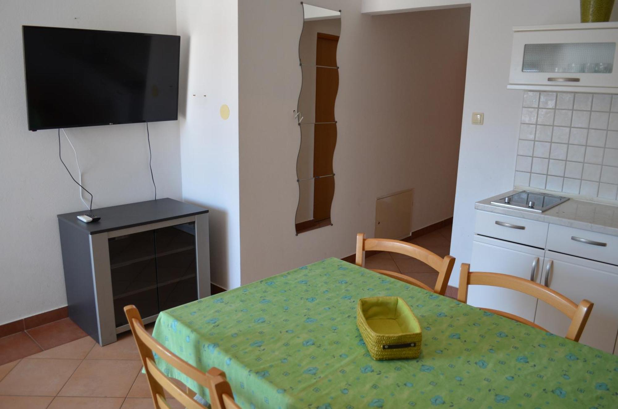Apartments Leticia I Башка Экстерьер фото